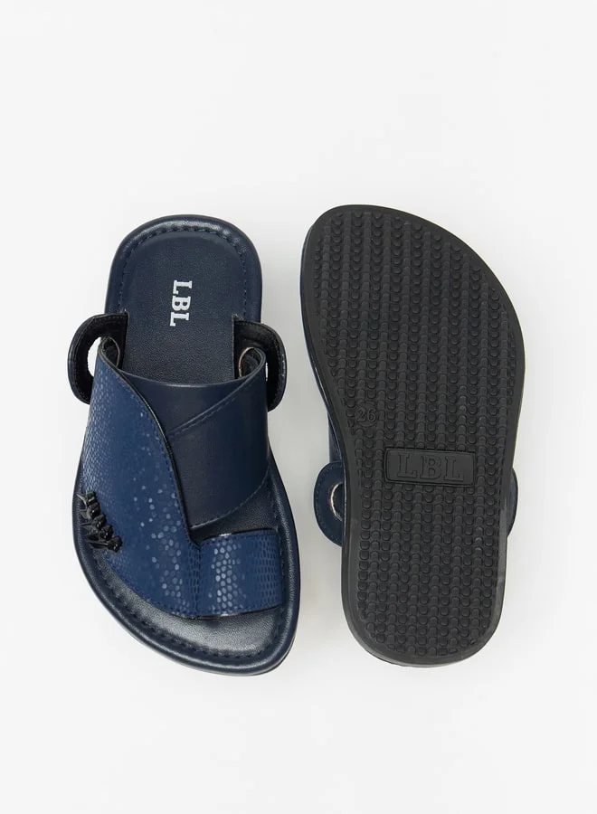 ال بي ال من شو اكسبرس Boys Textured Slip-On Arabic Sandals with Toe Loop Closure