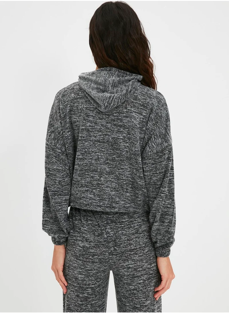 trendyol Crew Neck Knitted Sweatshirt