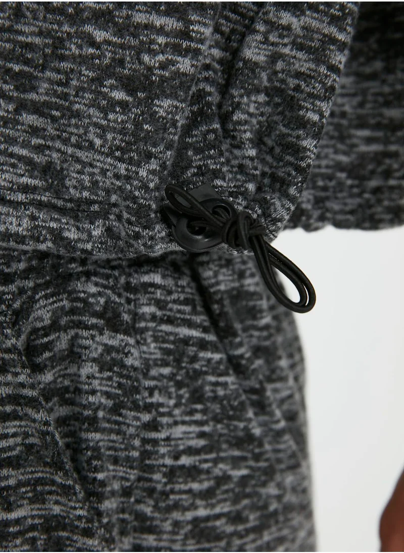 trendyol Crew Neck Knitted Sweatshirt