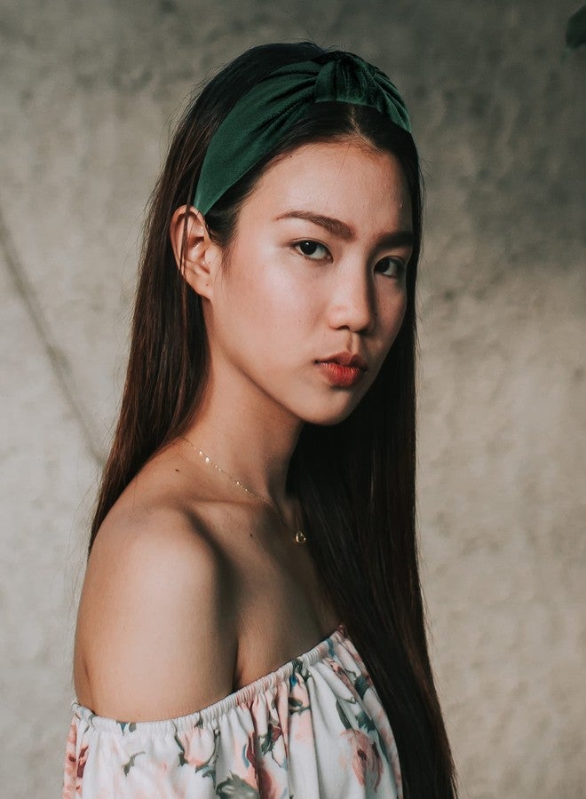 YETASI Christmas Headbands for Women non Slip are Trendy. Winter Warm Stylish Green Velvet Womens Knotted Head bands for Women's Hair, Wearable All Day Girls Headbands Top Knot Fashion Designer - Image 3