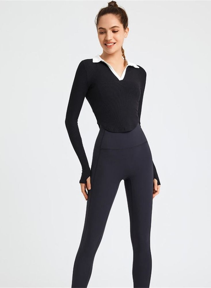 Loquat Women's Color Contrast Sports Arc Bottom T-Shirt Black  - Image 3