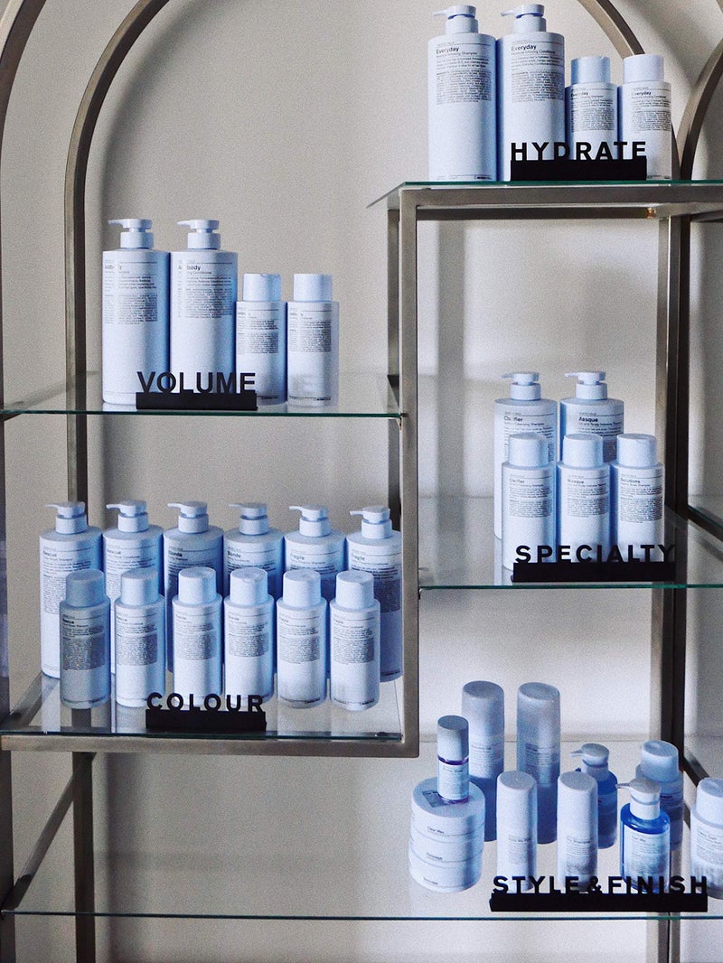 J Beverly Hills Blue Rescue Colour Repair Shampoo with Honey Extract for Hair Shine, 12 Oz - Image 4