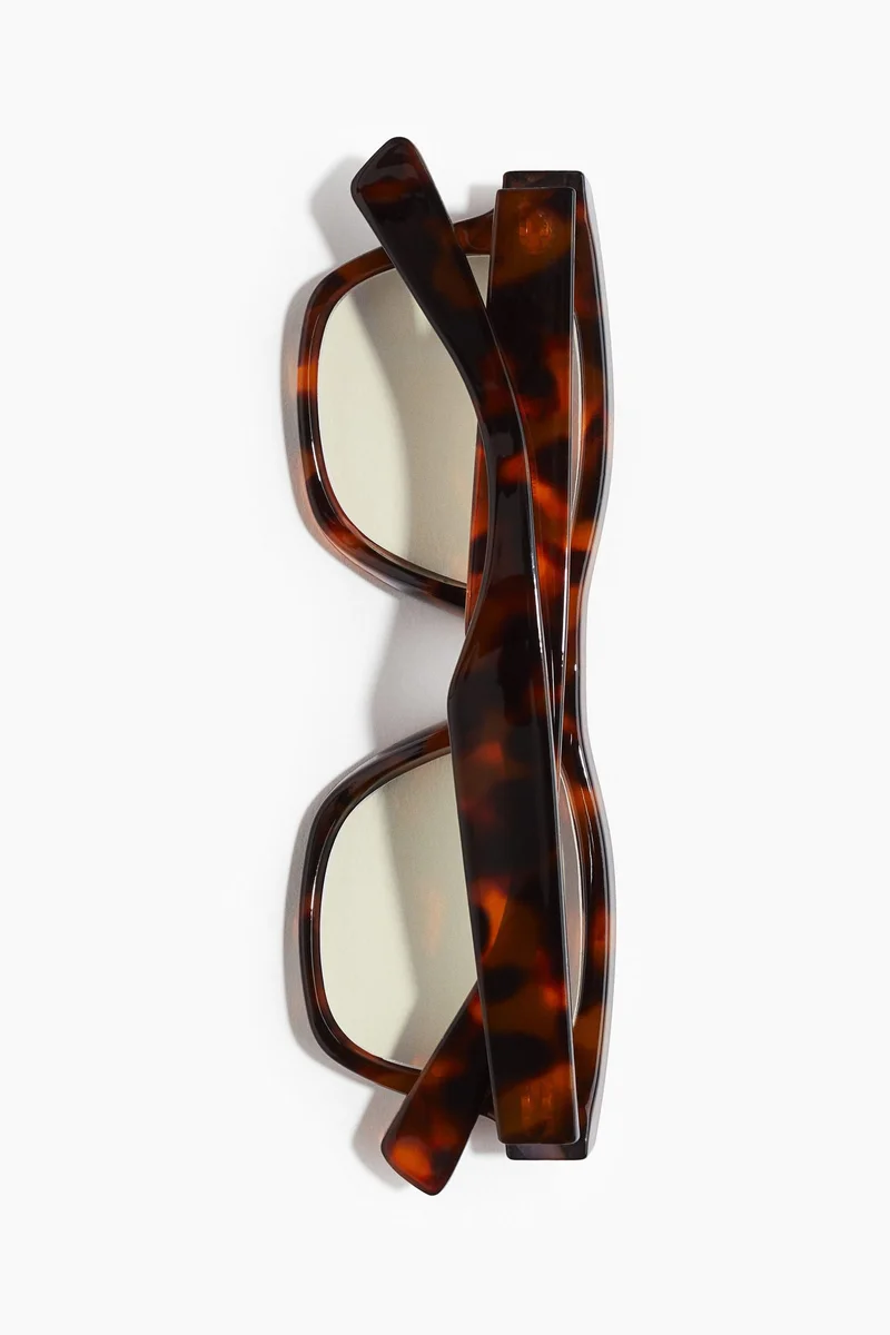 اتش اند ام نظارات للضوء الأزرق