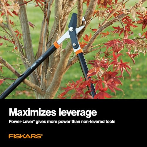 Fiskars 28-Inch Power-Lever Garden Bypass Lopper and Tree Trimmer, Sharp Precision-Ground Steel Blade for Cutting Branches up to 1.75-Inch Diameter - Image 2