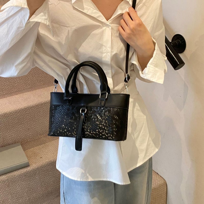 Satchel Commuter Bag For Women 2025 Spring New Style Simple Retro Casual Fresh One-Shoulder Crossbody Bucket Bag - Image 5