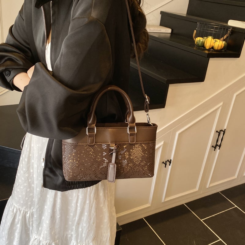 Satchel Commuter Bag For Women 2025 Spring New Style Simple Retro Casual Fresh One-Shoulder Crossbody Bucket Bag - Image 3