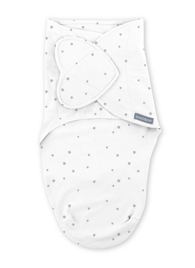 SwaddleMe - Summer Infant by Ingenuity Monogram Collection -  Star Dot, 0 - 3 Months - Image 1