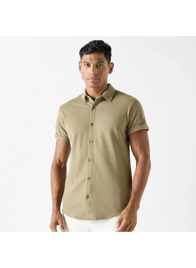 Iconic Iconic Slim Fit Textured Shirt with Short Sleeves and Button Placket