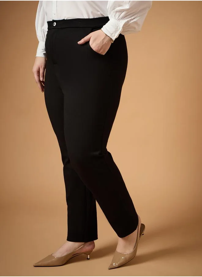 ساسافراس Plus Size Solid Mid Rise Slim Fit Pants by Styli