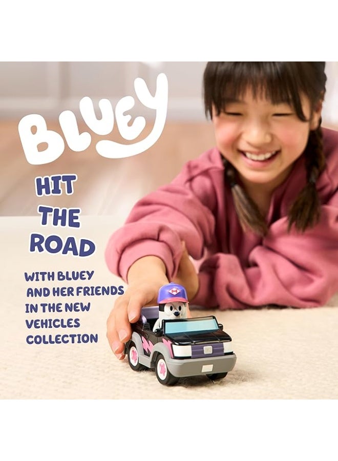 بلوي لعبة بلووي S13 مركبة أساسية – سيارة توصيل البيتزا مع شخصيات بيتزا جيرلز ومفن | دمى قابلة للجمع بحجم 2.5 بوصة | لعبة للأطفال لتنمية الخيال - Image 3