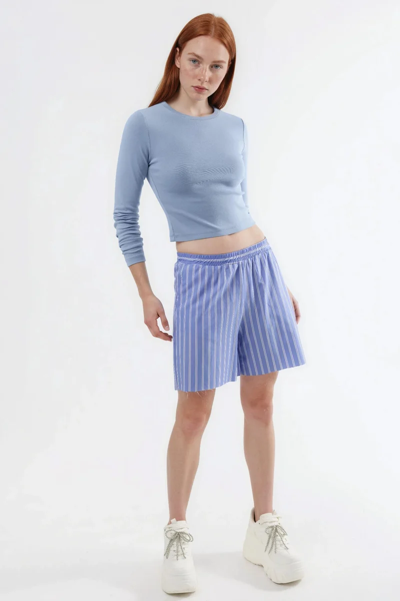 Busem BUSEM Slim Fit Long Sleeved Crop Top with Crew Neck