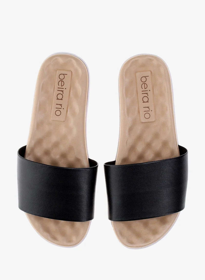 Beira Rio Black Flat Sandals for Women – Stylish & Comfortable Everyday Wear for Women | Best Price UAE