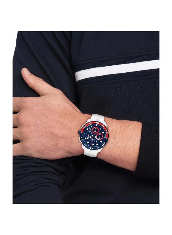 تومي هيلفيغر ساعة رجالية "تومي هيلفيغر" (Tommy Hilfiger) بنظام كرونوغراف، سوار سيليكون أبيض ومينا أزرق - 1792231 - Image 4