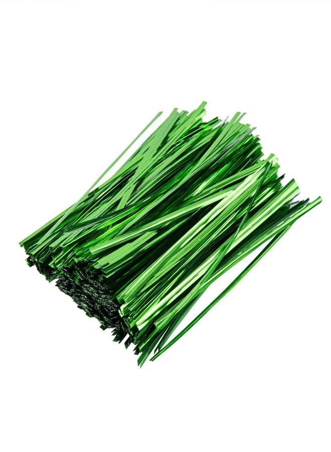 Restaurantware Bag Tek 6 Inch Twist Ties For Treat Bags 500 Durable Coffee Bag Ties - Flexible Metal Wire Inside Green Plastic Bag Twist Ties Won't Break Or Snap For Bread Bags Or Snack Bags - Image 1