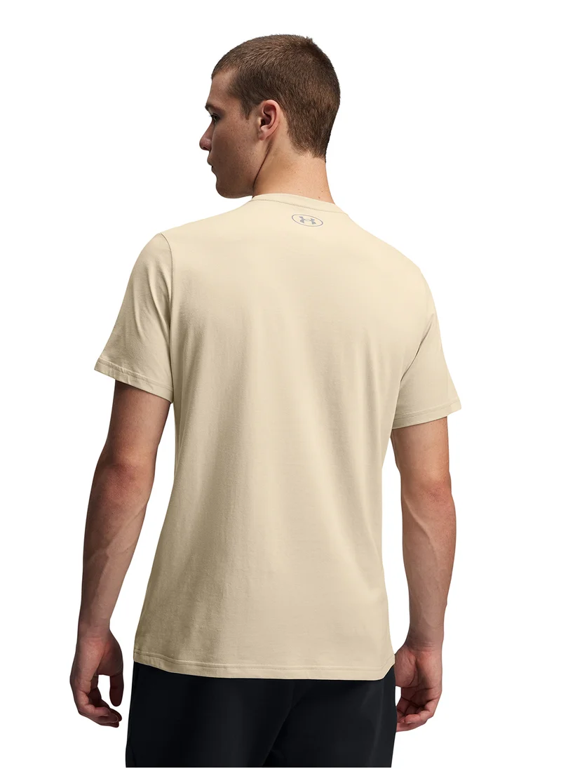 اندر ارمور Foundation Update T-Shirt