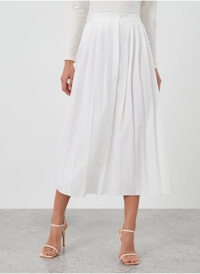 Styli Styli Solid Pleated A-Line Midi Skirt with Button Front