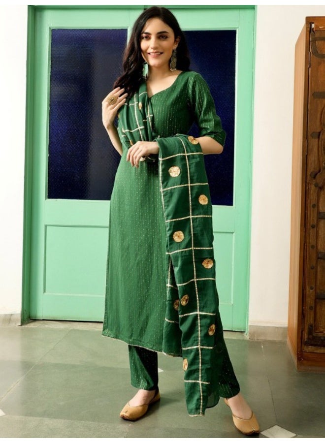 أيه كيه إس طقم كورتا وبنطلون دوباتا مزين باللون الأخضر بقصة مستقيمة من عليا - Image 3