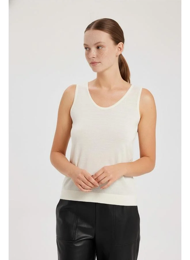 Mısırlı 1951 Ecru Sleeveless V-Neck Women's Tank Top