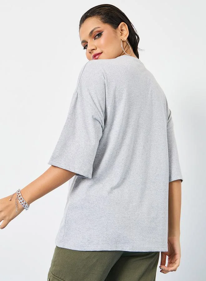 ستايلي Oversized Wednesday Graphic Drop Shoulder T-Shirt