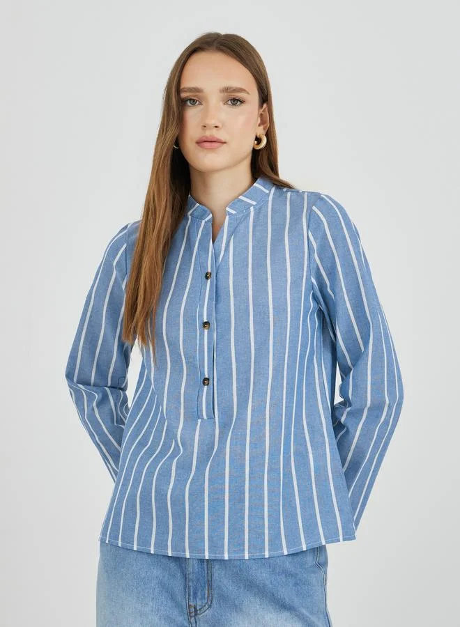 تايك تو قميص بأزرار أمامية مخطط بياقة واقفة