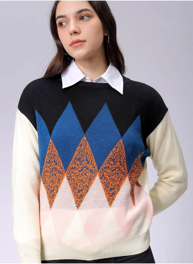 مرفوعة Women Relaxed White Printed Round Neck Long Sleeve Sweater