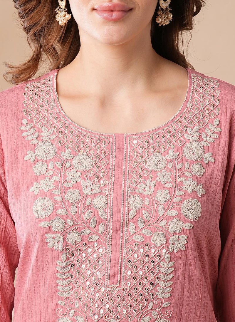 Globus Women Pink Sequinned Floral Yoke Embroidered Straight Kurta - Image 5