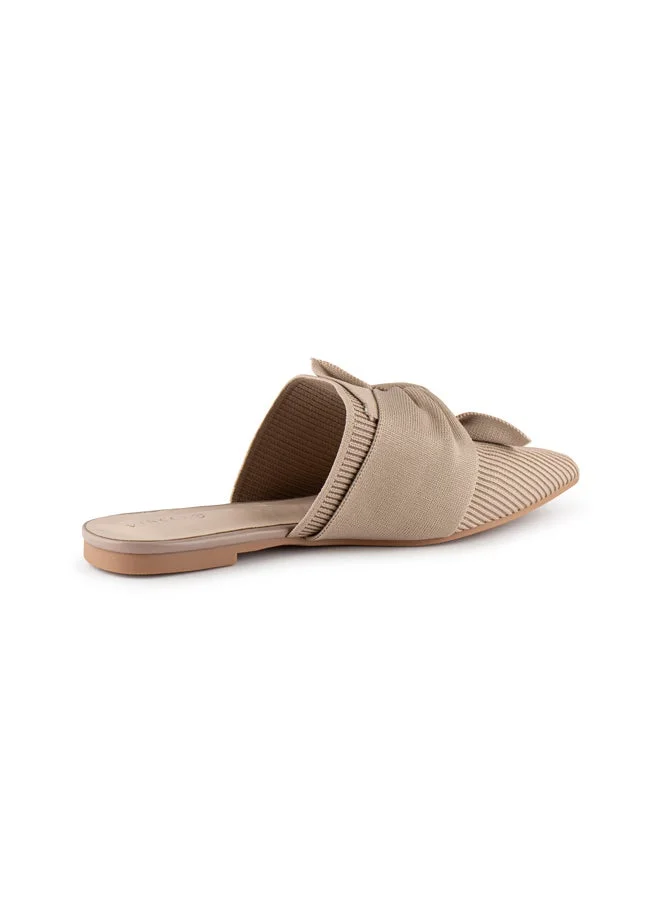 Women Pointed Toe Low Heel Sandals