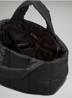 Lululemon Quilted Grid Crossbody Bag 5L  - Image 5
