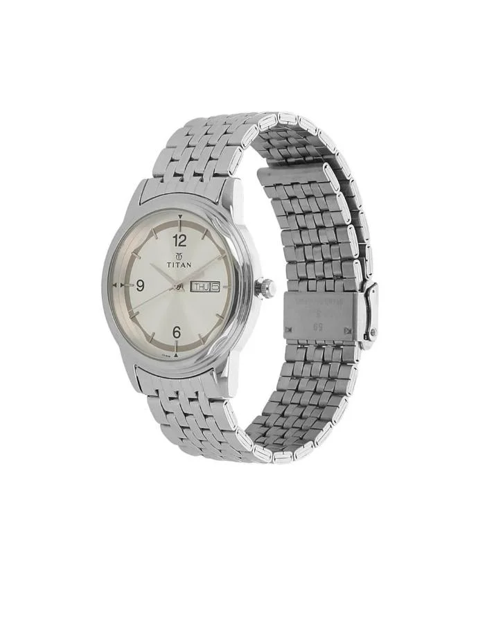 تيتان Men's Metal Analog Watch 1638SM01 - 39 mm