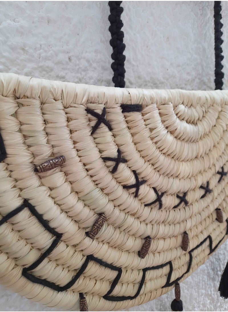 Bazaar Misr Africa art wicker half circle  - Image 4