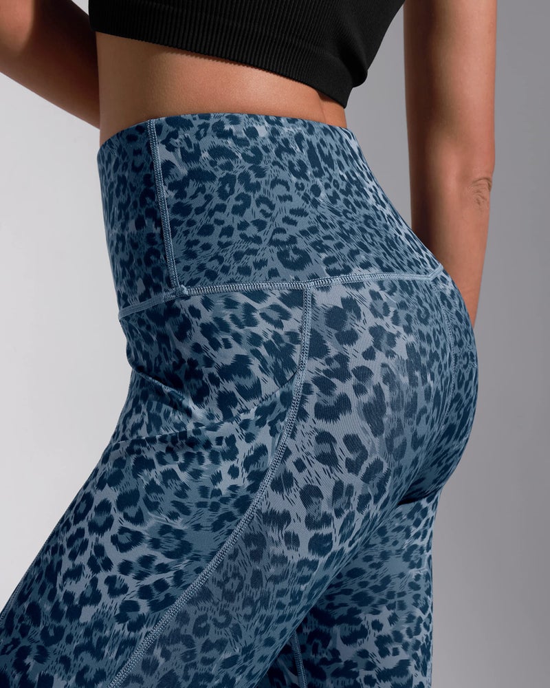 ODODOS Women's High Waisted Pattern Yoga Capri Leggings with Pockets, Tummy Control Non See Through Sports Athletic Workout Running Capris, Blue Leopard, Medium - Image 2