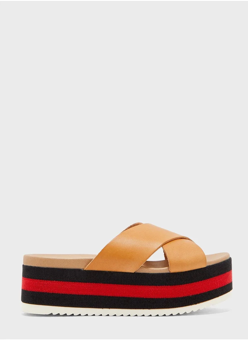 STEVE MADDEN Asher Cross Strap Flat Sandal