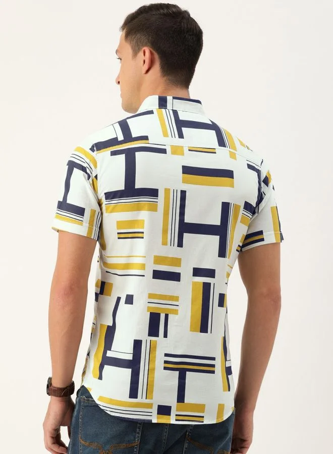 شركة المرآب الهندية Men Slim Fit Abstract Printed Half Sleeves Cutaway Collar Casual Shirt