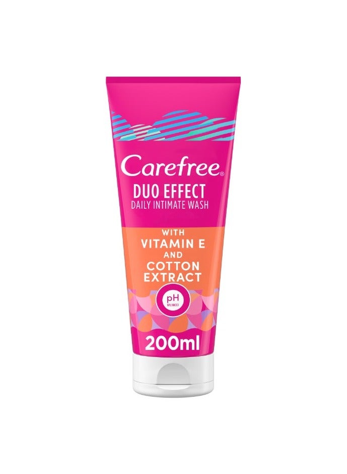 Carefree Carefree Daily Intimate Wash Duo Effect With Vitamin E And Cotton Extract 200ml