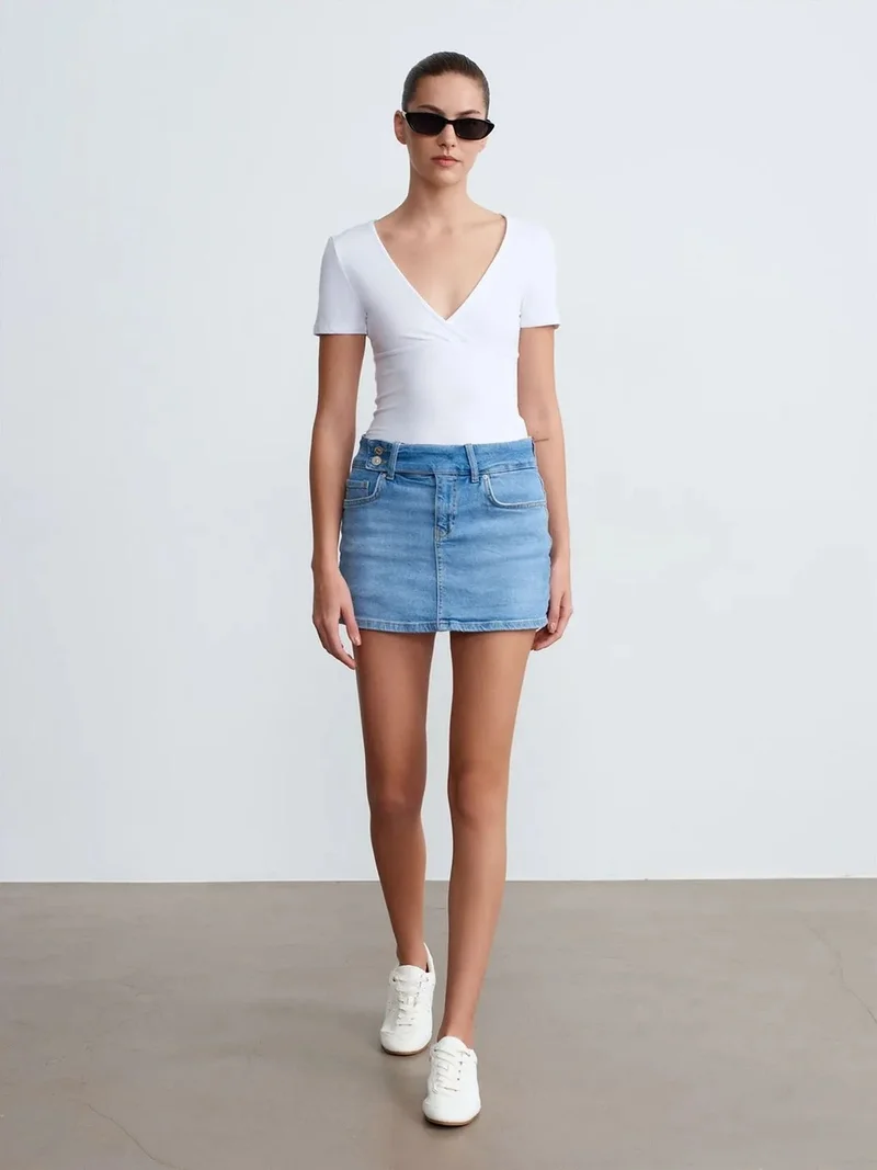 ديلفين Dilvin High-Waist Denim Mini Skirt With Belt