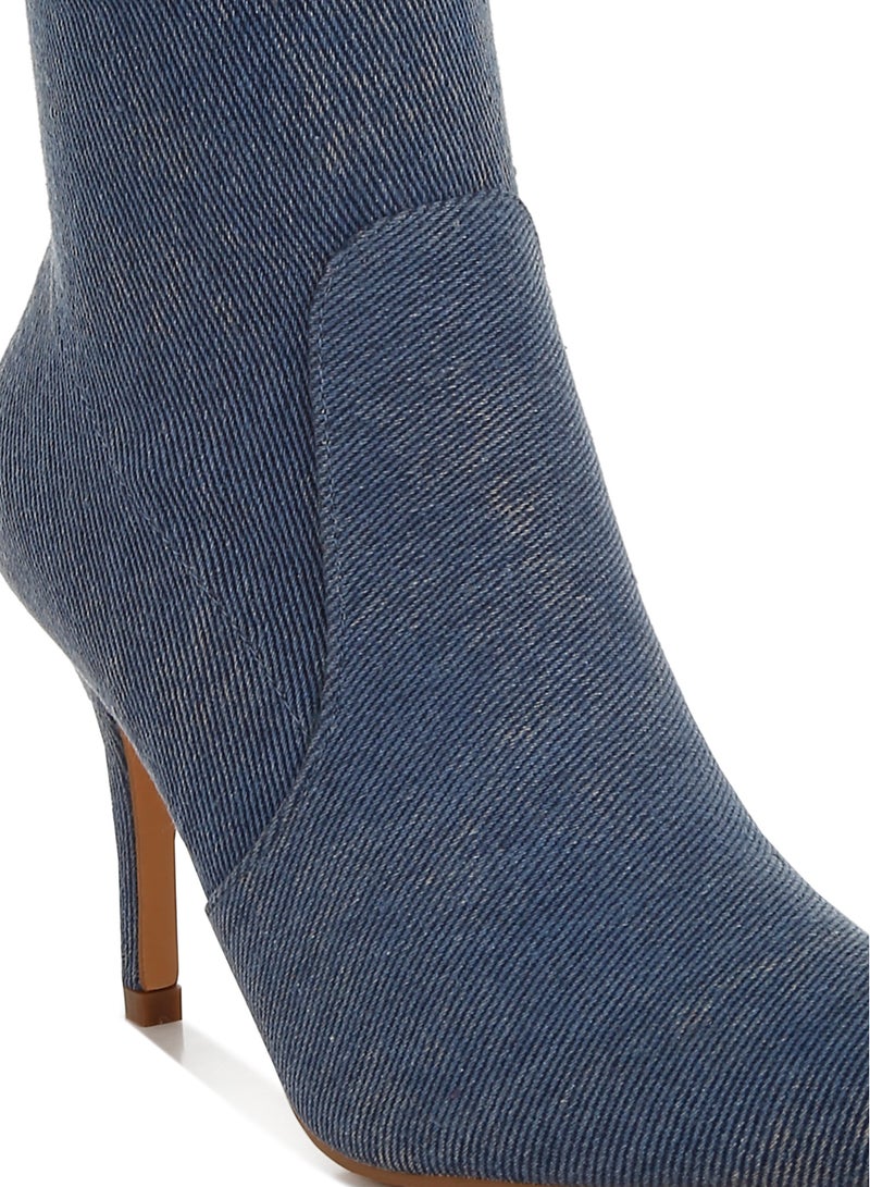 لندن راج بوت نسائي من لندن راغ، مصنوع من قماش الدنيم الممزق، يصل إلى منتصف الساق. - Image 5