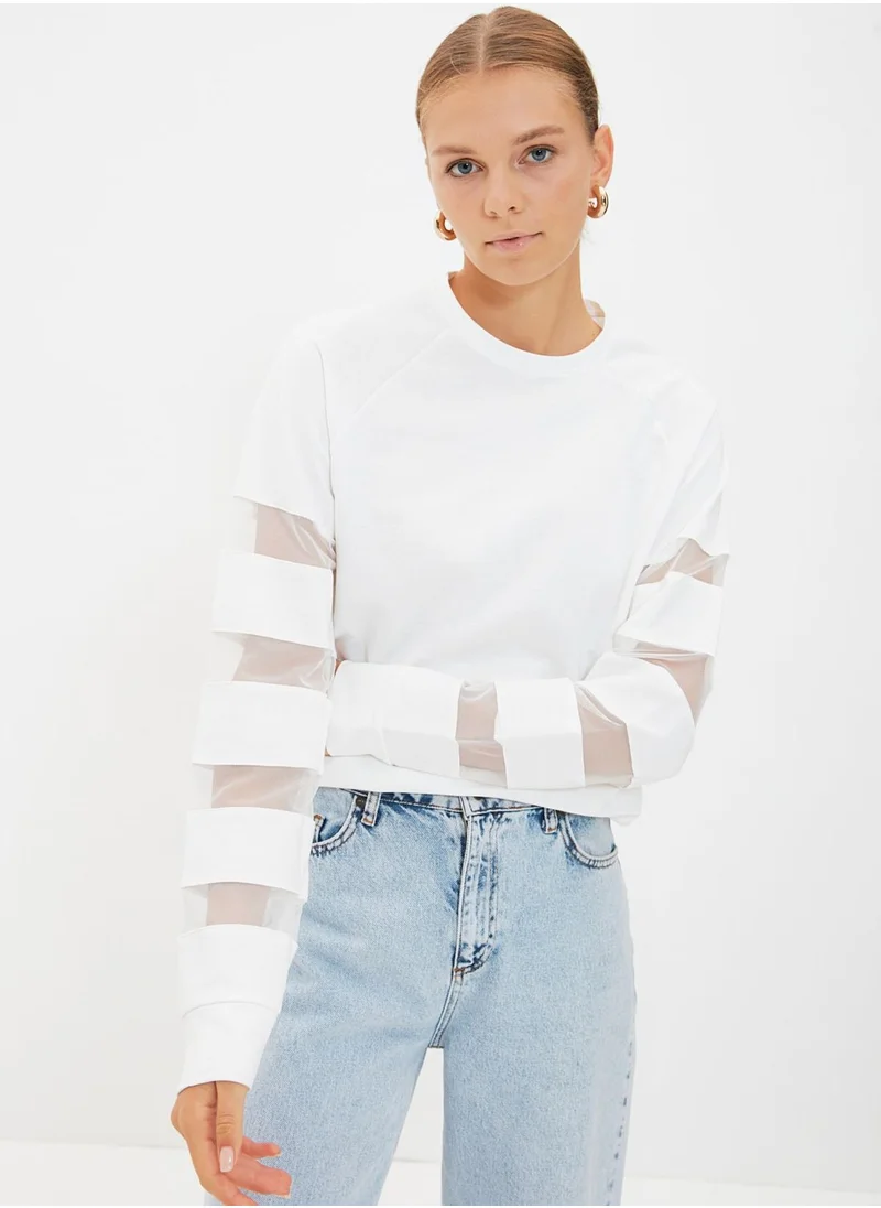 trendyol Tulle Detail Round Neck Sweatshirt