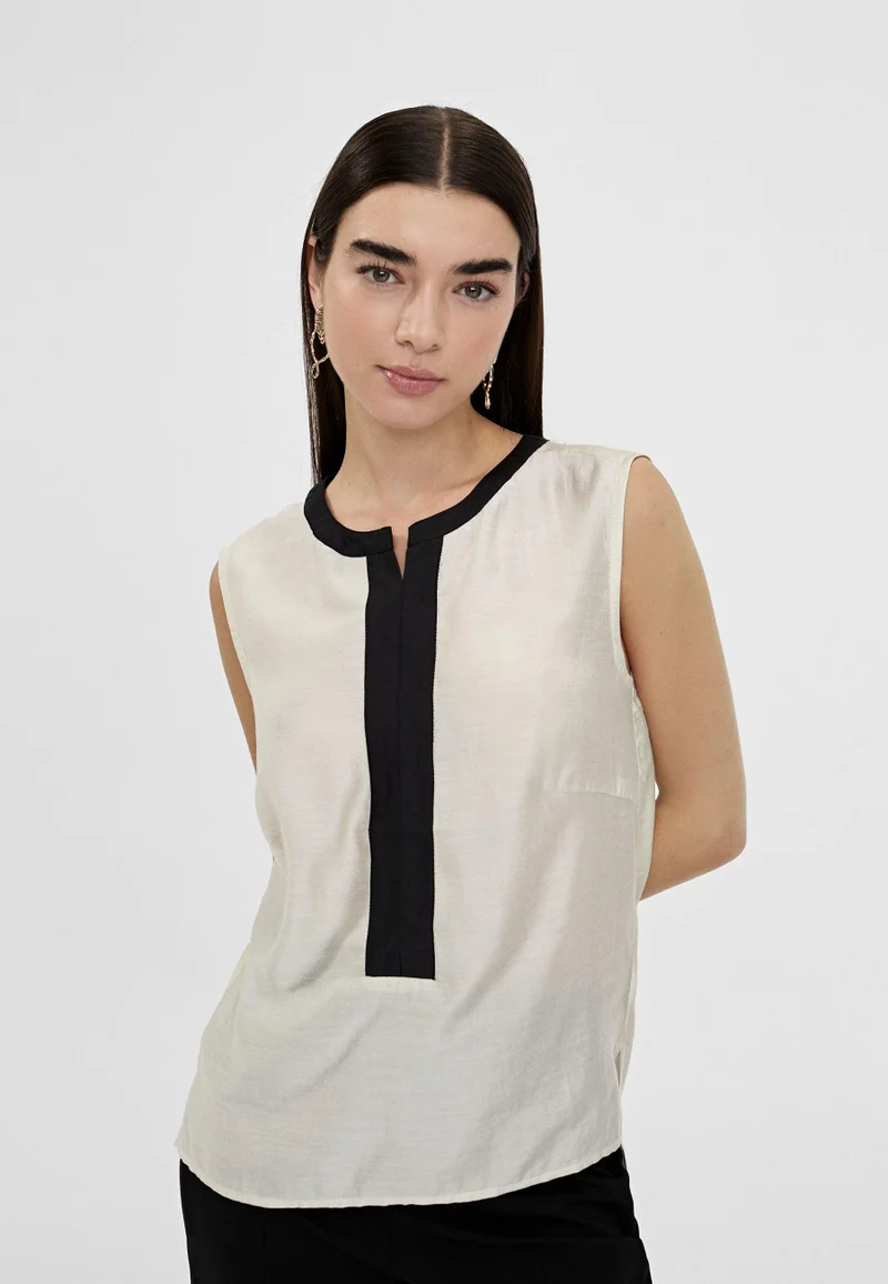 Lola Casademunt Two-tone top with vents