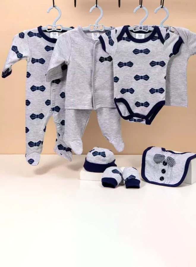 Hanayo طقم هدايا للأطفال حديثي الولادة 13 قطعة - طقم ملابس أطفال ناعمة للغاية - طقم ملابس وإكسسوارات لهدايا استحمام الأطفال حديثي الولادة - طقم هدايا للأطفال حديثي الولادة من 0-3 أشهر للبنات والأولاد (كحلي) - Image 3