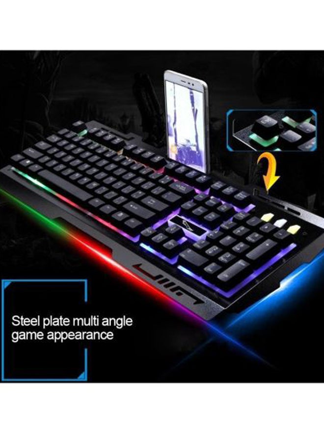 طقم مكون من لوحة مفاتيح سلكية للألعاب بإضاءة خلفية متعددة الألوان RGB مع منفذ USB موديل G700 مع ماوس - Image 2