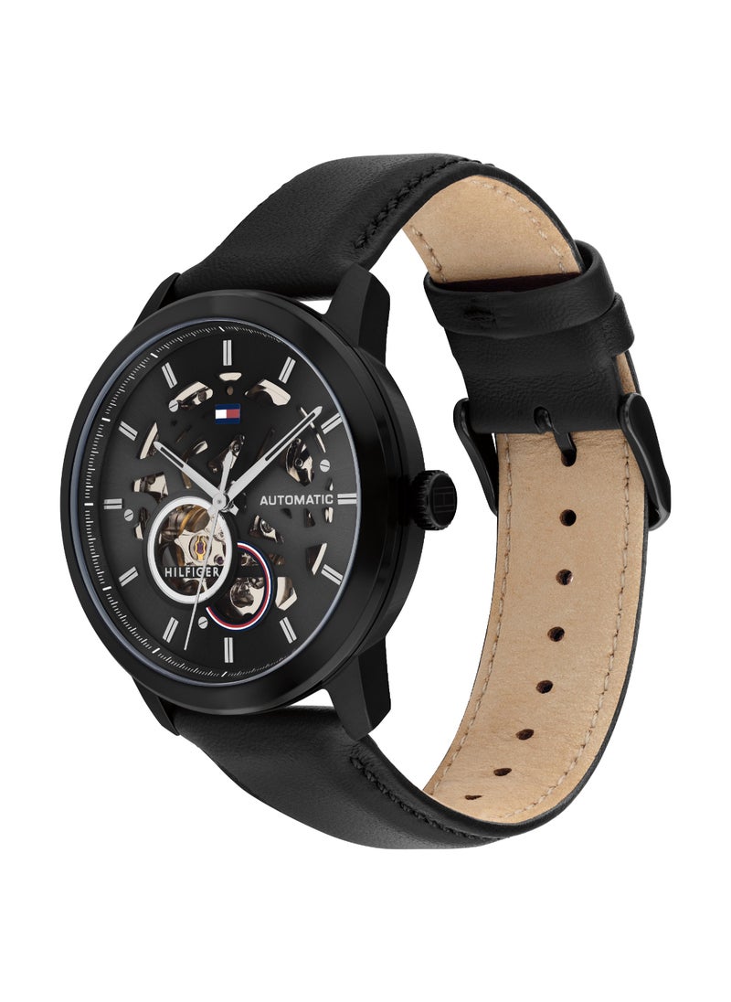 TOMMY HILFIGER - TOMMY HILFIGER ROUND ANALOG MEN'S BLACK CASE WATCH - 1710659 - Image 1