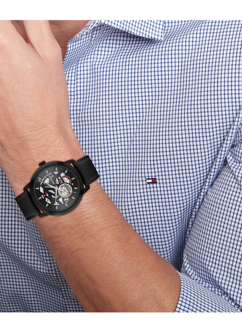 TOMMY HILFIGER - TOMMY HILFIGER ROUND ANALOG MEN'S BLACK CASE WATCH - 1710659 - Image 1
