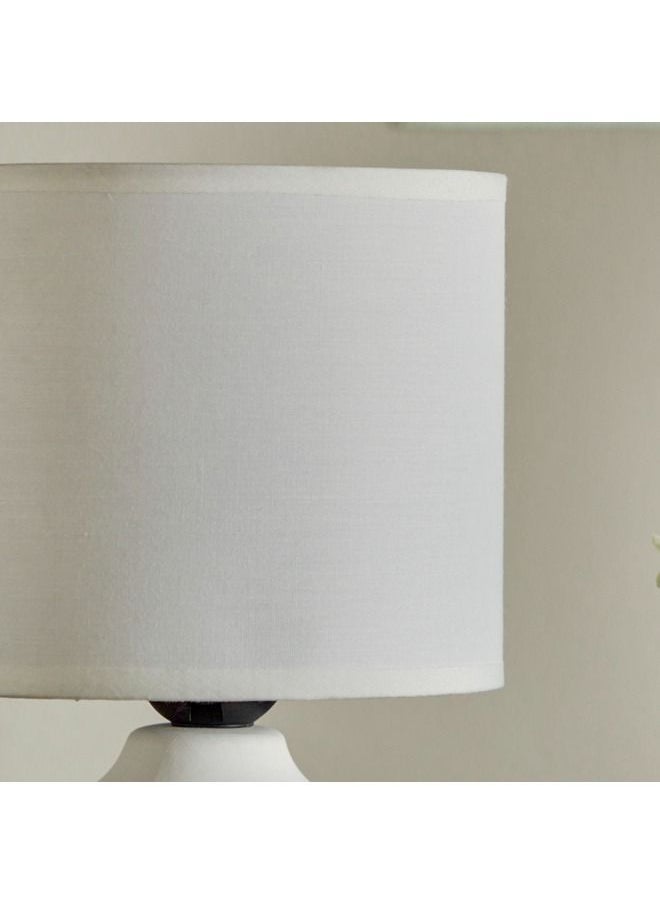 هوم بوكس - مصباح طاولة سيراميك من جليتان - 15x15x30 سم - Image 1