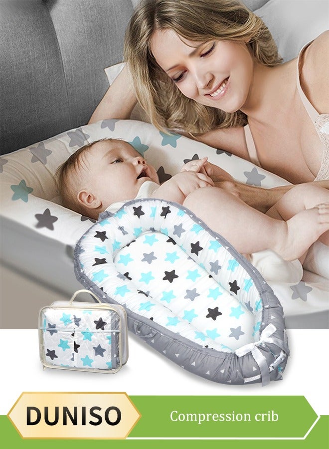 DUNISO سرير أطفال محمول، سرير قطن مطبوع برسوم كرتونية، سرير أطفال بيوميمتيك، قابل للفك، مع مقبض، مناسب للمواليد الجدد من عمر 0 إلى 12 شهرًا، 90*50 سم - Image 1