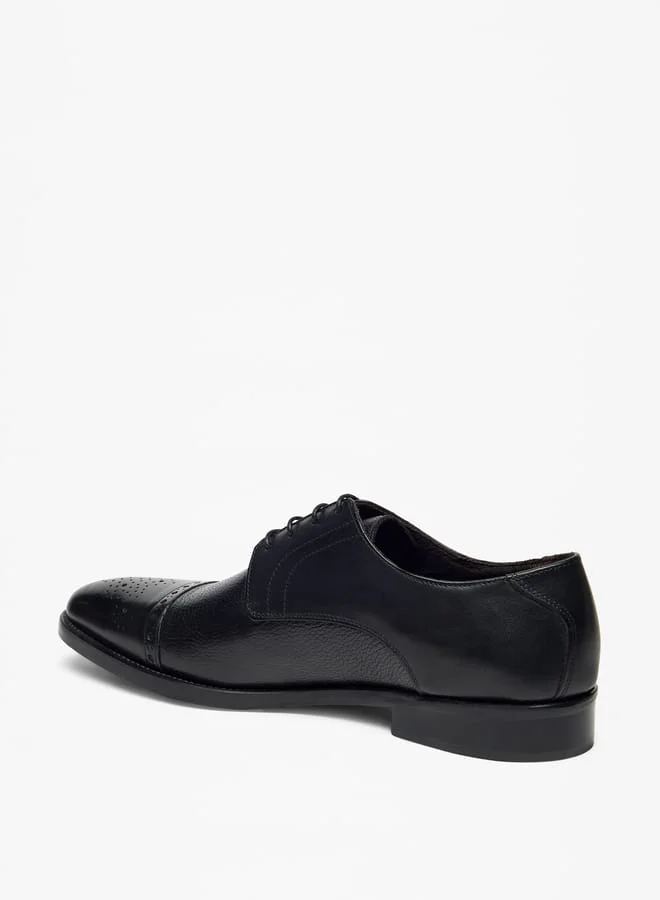 دوتشيني Mens Textured Derby Shoes with Lace-Up Closure