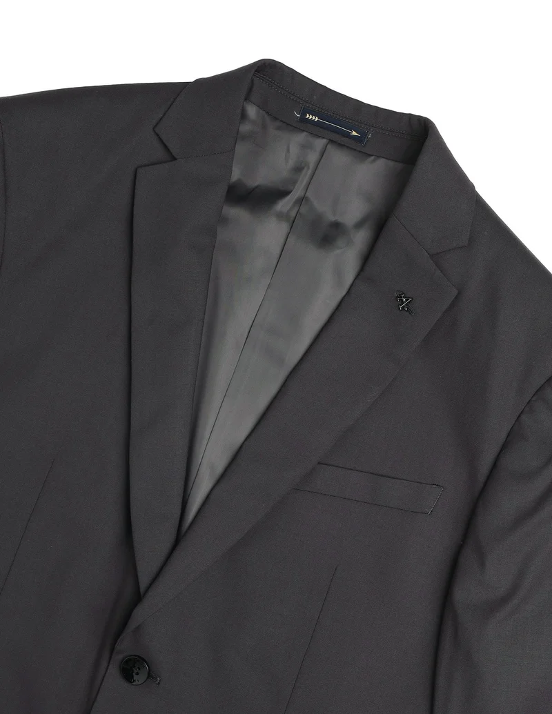 Arrow Tailored Fit Two Piece Suit