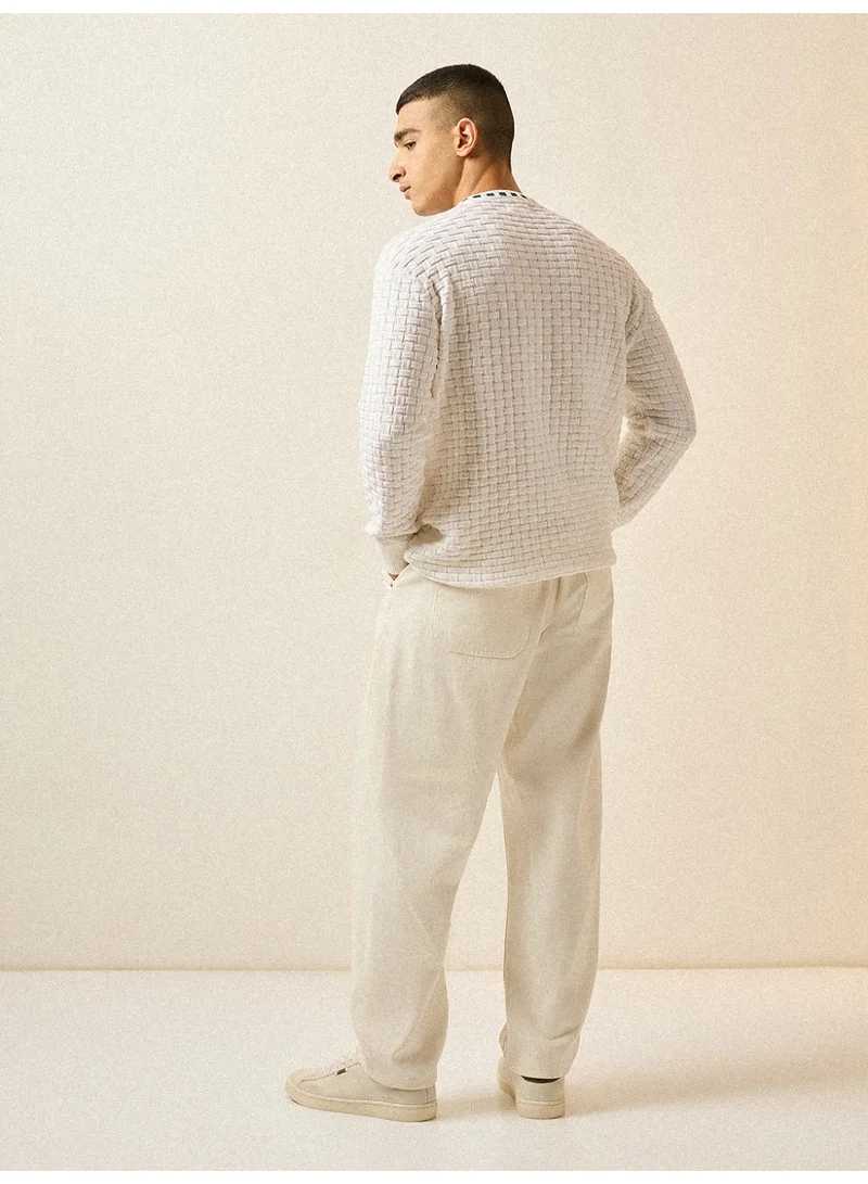 THE BEAR HOUSE Men’s Long Sleeve T-Shirt , Casual, Comfortable & Stylish Everyday Wear | Perfect for Work, Travel, or Relaxed Outfits | Versatile All-Season Essential for Any Occasion