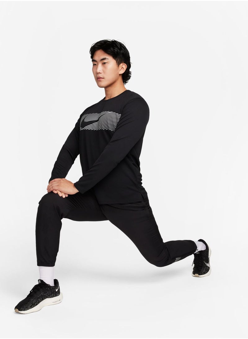 Nike - Dri-Fit Uv Miler Flash T-Shirt - Image 1