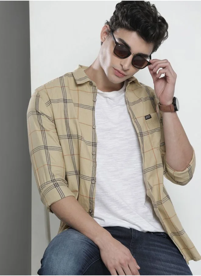 The Indian Garage Co Men Slim Fit Checkered Full Sleeves Spread Collar Casual Shirt