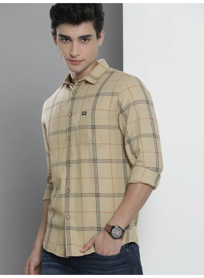 The Indian Garage Co Men Slim Fit Checkered Full Sleeves Spread Collar Casual Shirt